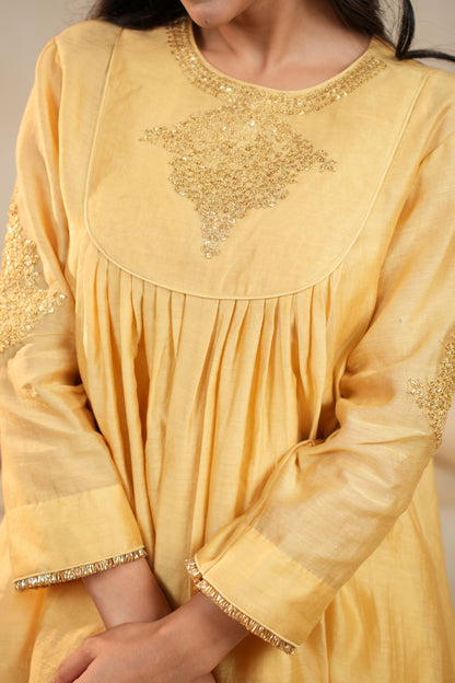 Yellow Dori Work Coord